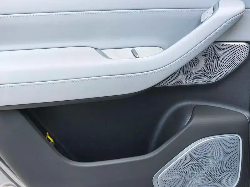 NIO EC6 2025 model 75kWh — миниатюра 17