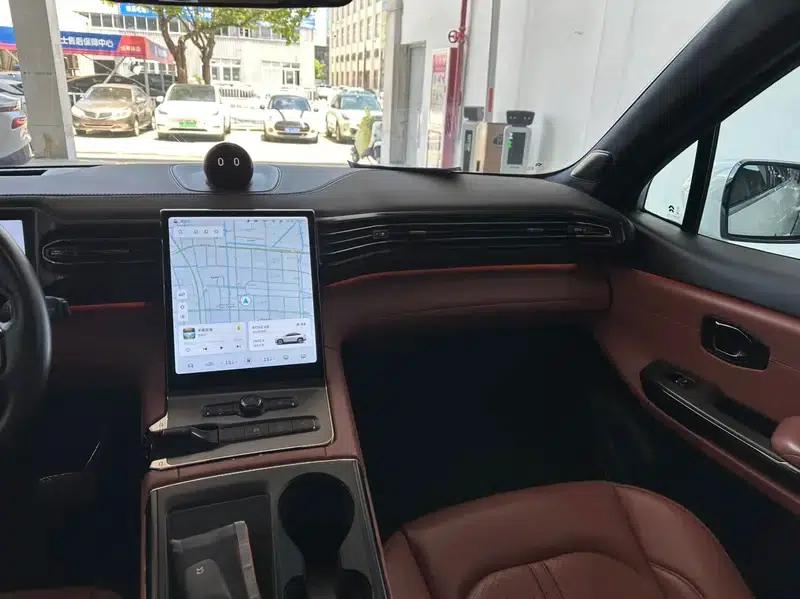 NIO EC6 2022 465KM Sport Edition — миниатюра 11