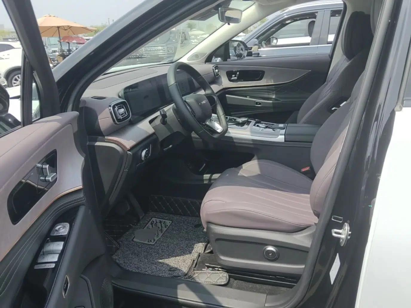 Chery Tiggo 9 C-DM 2025 1.5T 106KM Ultra-Enjoyment Version 5 Seats Lithium Iron Phosphate — миниатюра 17