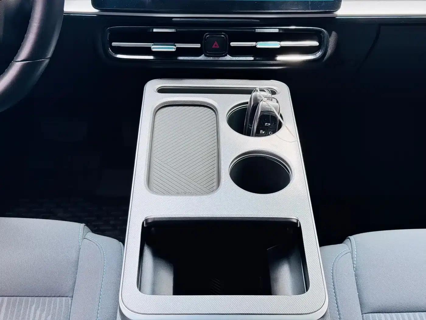 AION Y 2023 Plus 610 Smart Edition Lithium Iron Phosphate — миниатюра 15