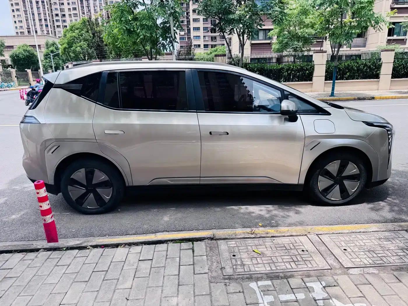 AION Y 2023 Plus 610 Smart Edition Lithium Iron Phosphate — миниатюра 4
