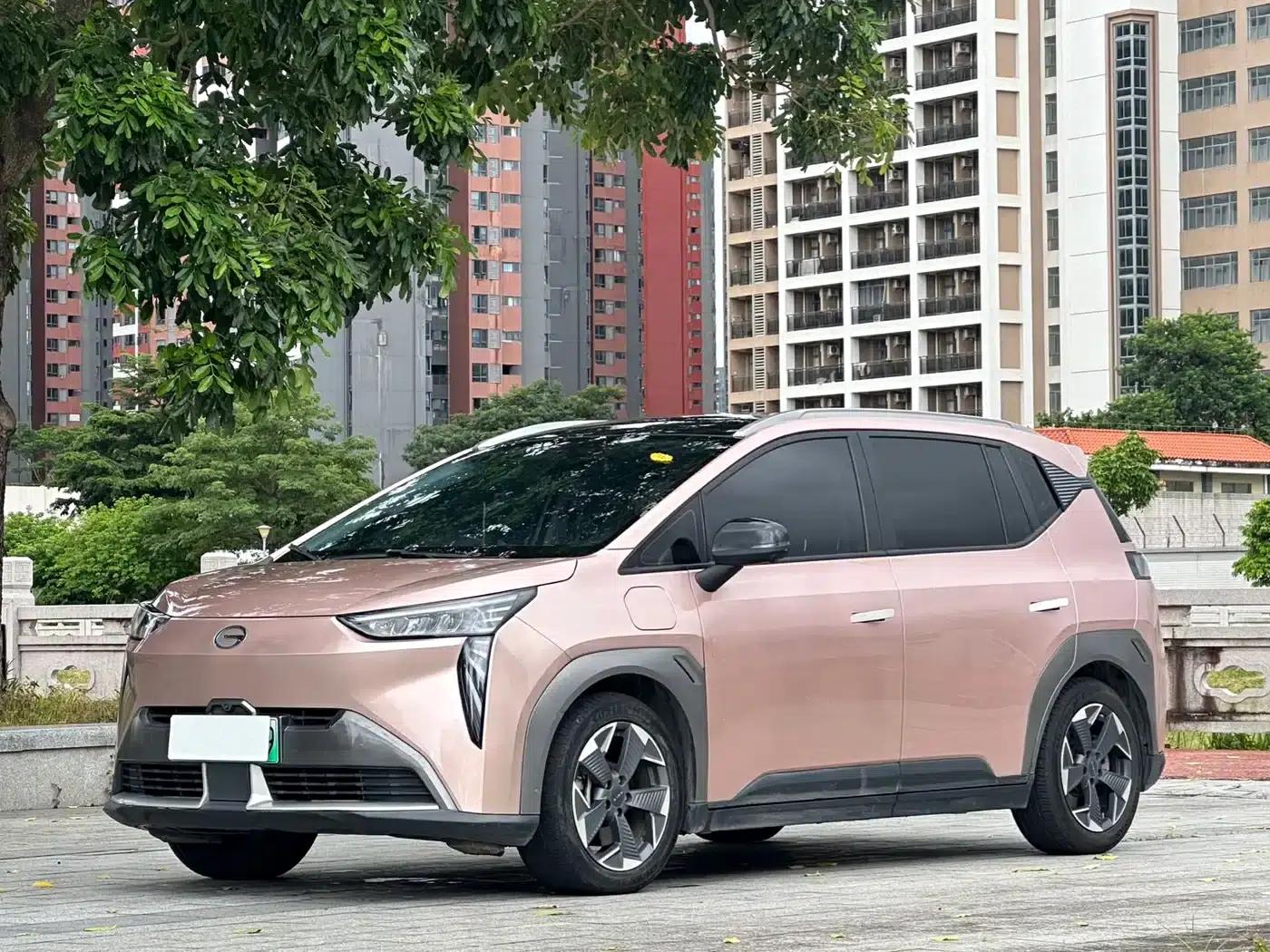 AION Y 2022 Model 70 Smart Edition Lithium Iron Phosphate — миниатюра 1