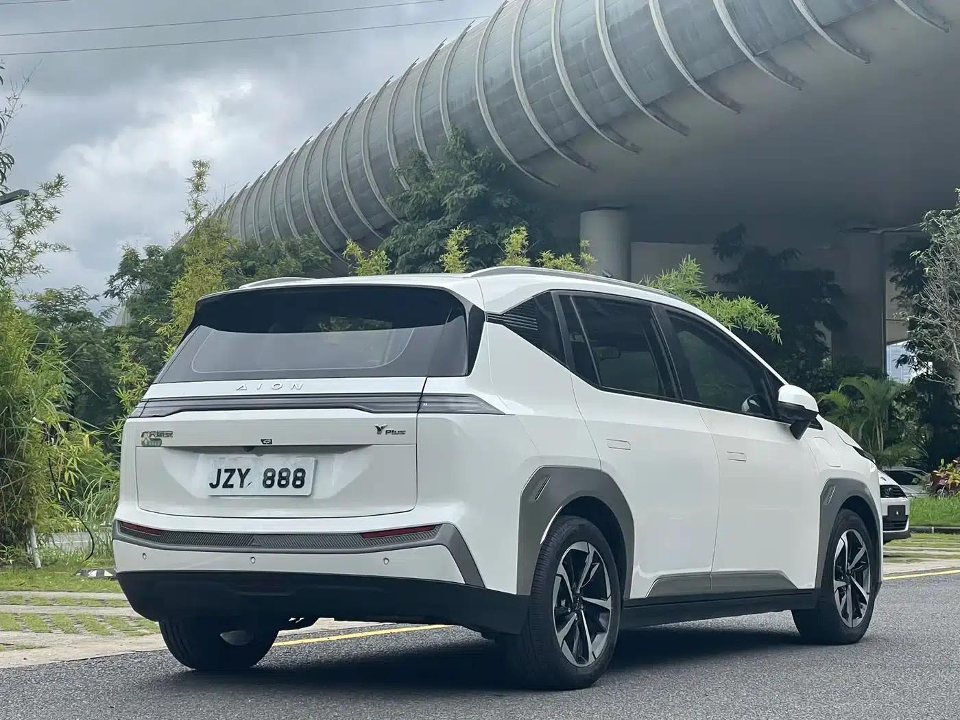 AION Y 2023 Plus 510 Smart Edition — миниатюра 7