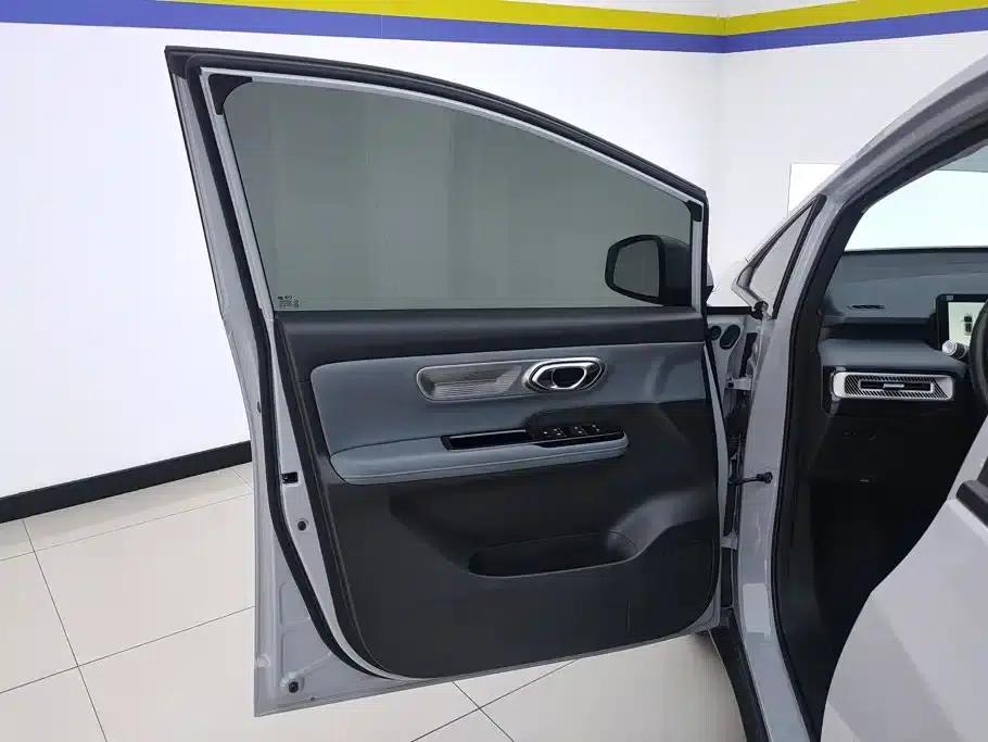 AION Y 2023 Plus 510 Enjoy Edition — миниатюра 7