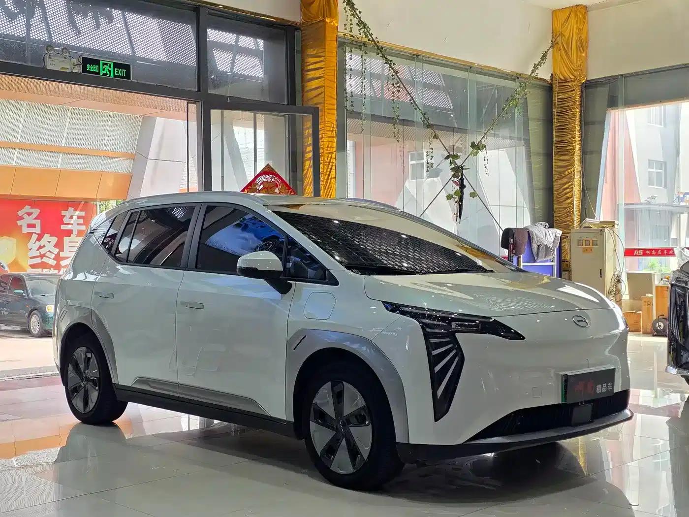 AION Y 2023 Plus 510 Enjoy Edition — миниатюра 3