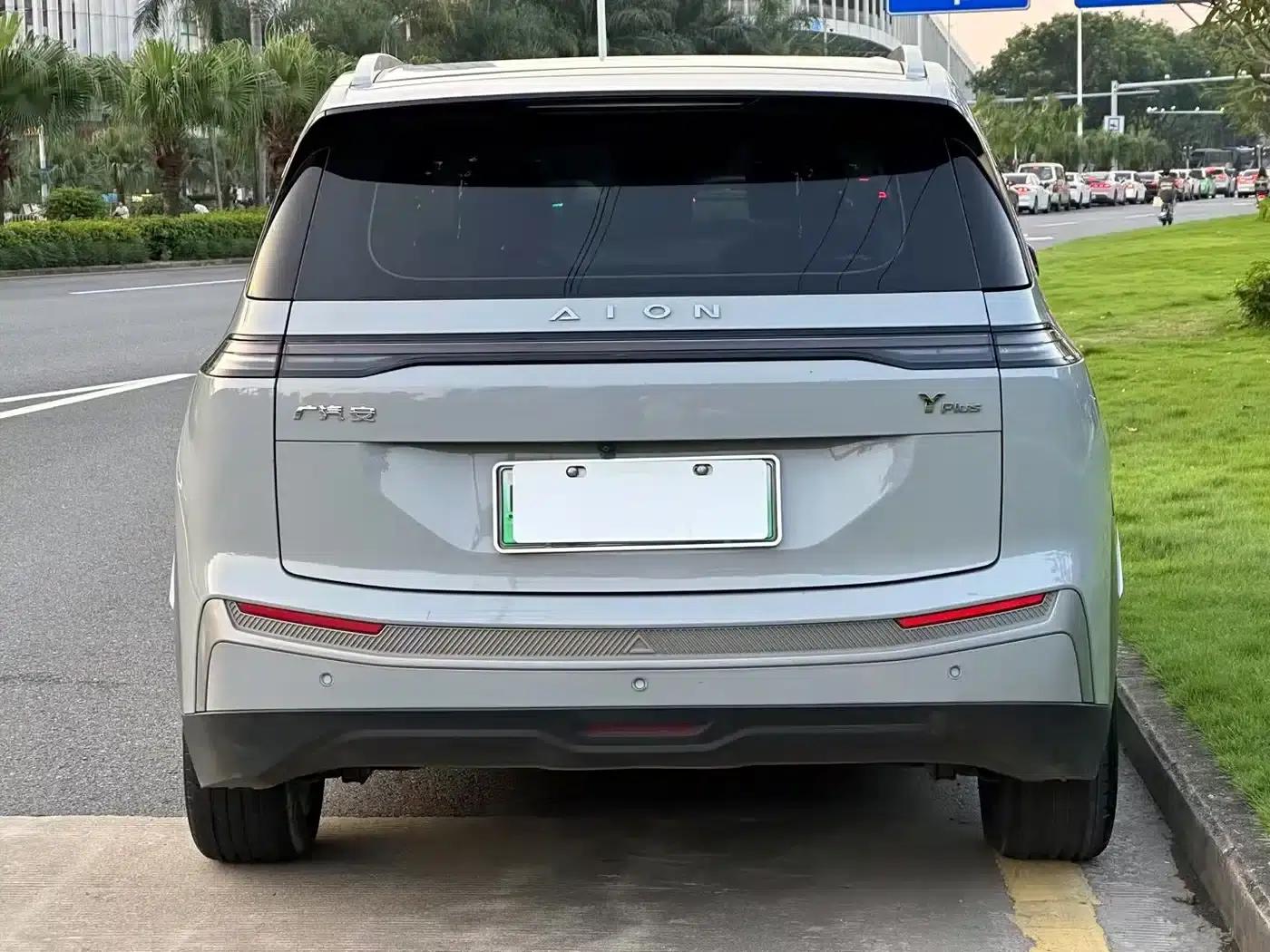 AION Y 2023 Plus 510 Smart Edition — миниатюра 5