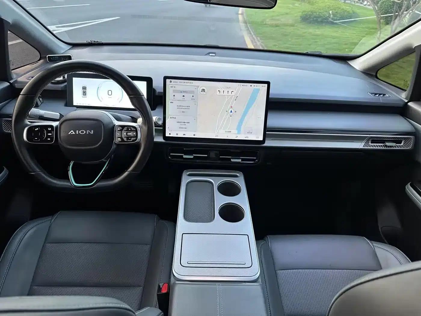 AION Y 2023 Plus 510 Smart Edition — миниатюра 9