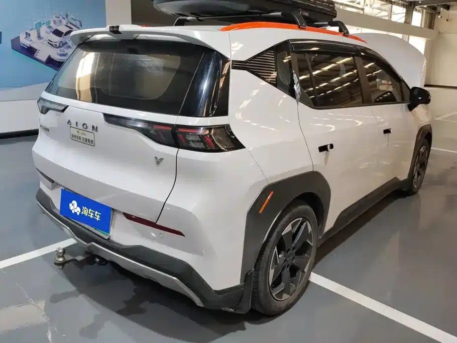 AION Y 2021 Model 70 Smart Vitality Edition — миниатюра 3