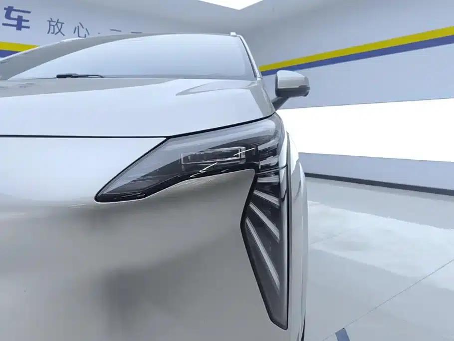 AION Y 2023 Plus 510 Smart Edition — миниатюра 5