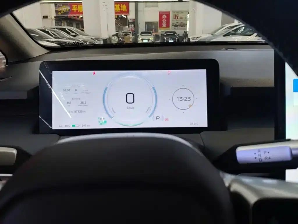 AION Y 2023 Plus 510 Smart Edition — миниатюра 12