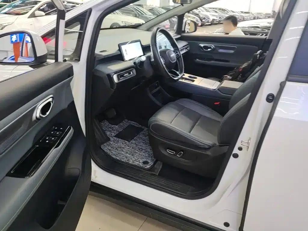 AION Y 2023 Plus 510 Smart Edition — миниатюра 16