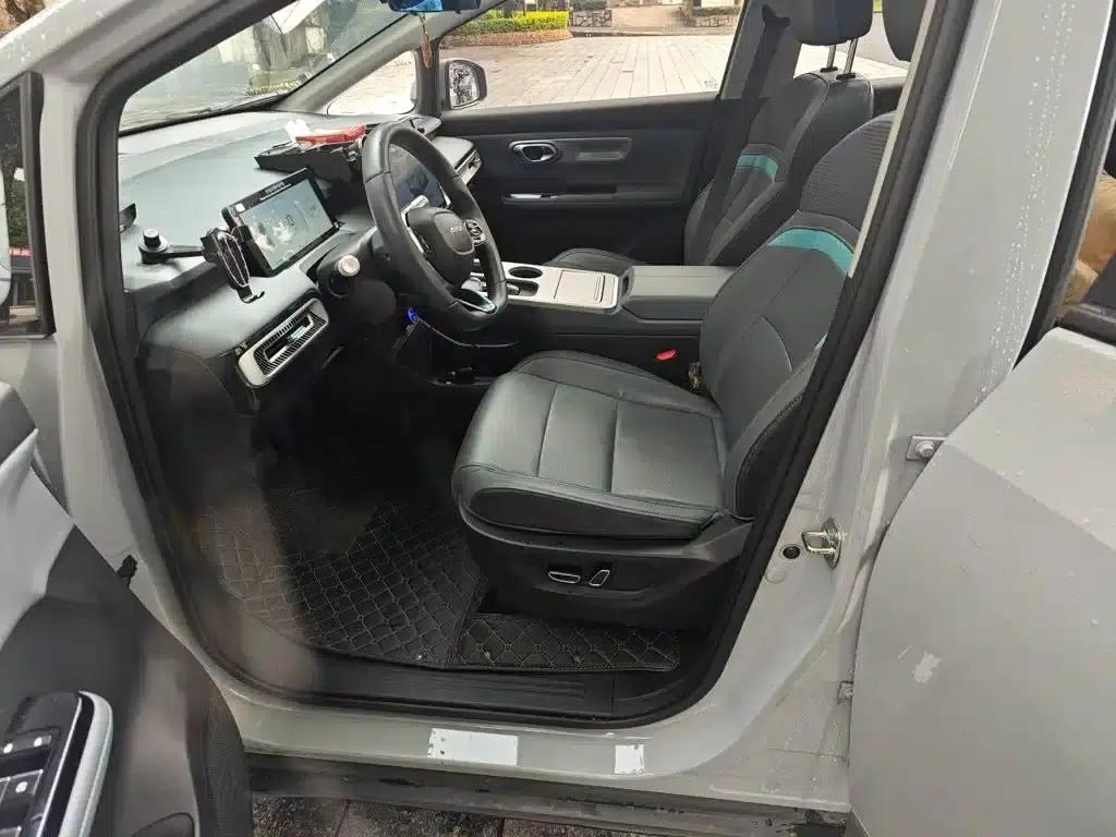 AION Y 2023 Plus 510 Smart Edition — миниатюра 12