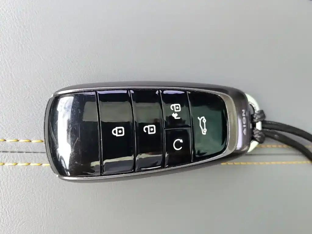AION Y 2022 Model 70 Smart Edition Lithium Iron Phosphate — миниатюра 9