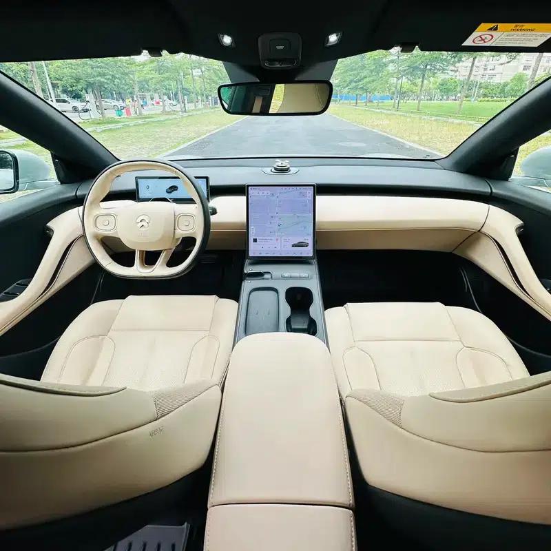 NIO ET5 2024 model 75kWh — миниатюра 8