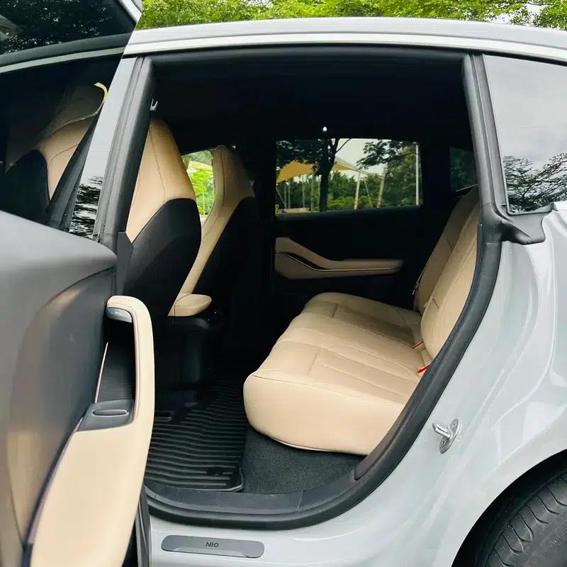 NIO ET5 2024 model 75kWh — миниатюра 10