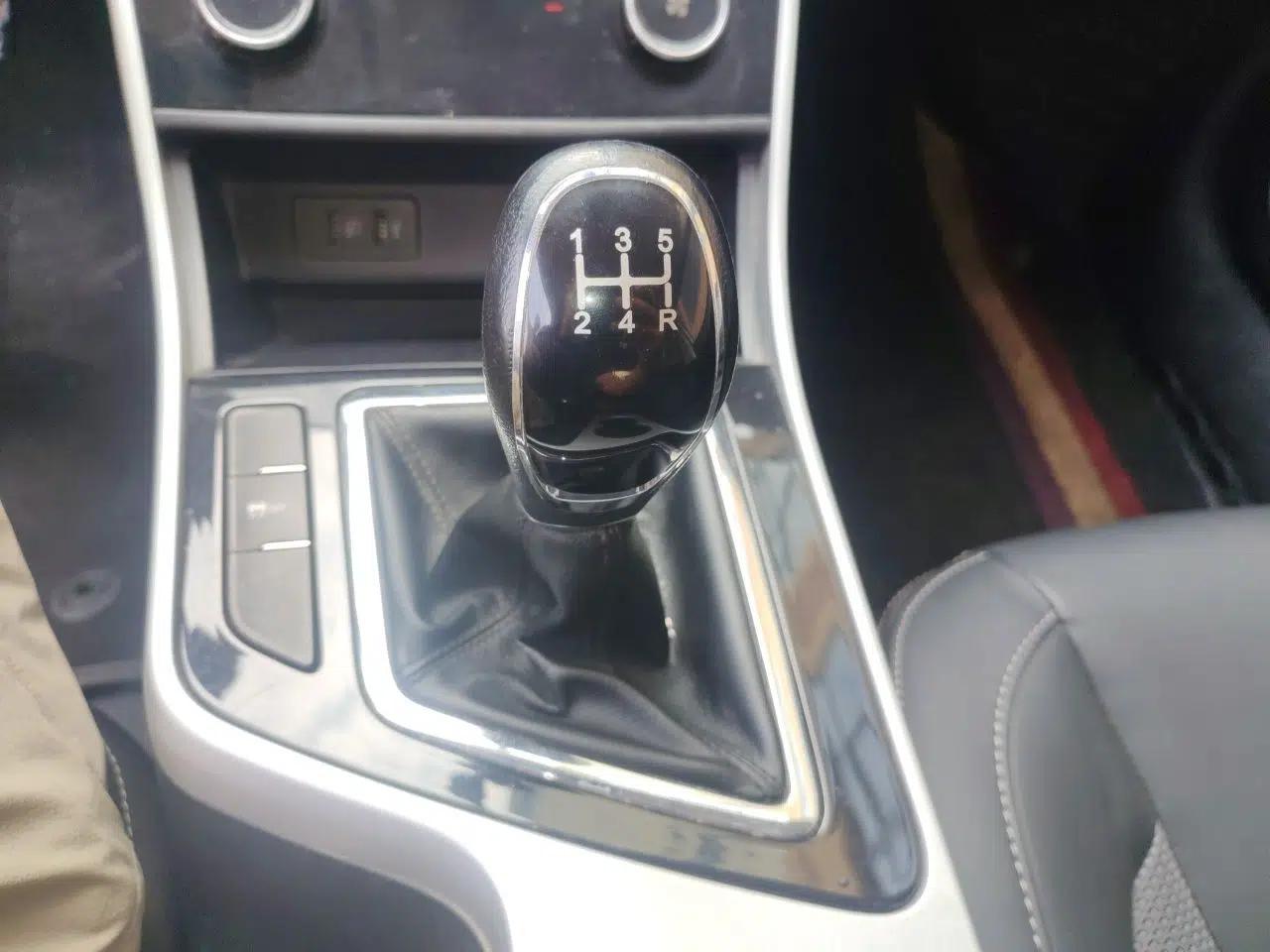 Chery Arrizo GX 2019 Champion Edition 1.5L Manual Fashion Model — миниатюра 14