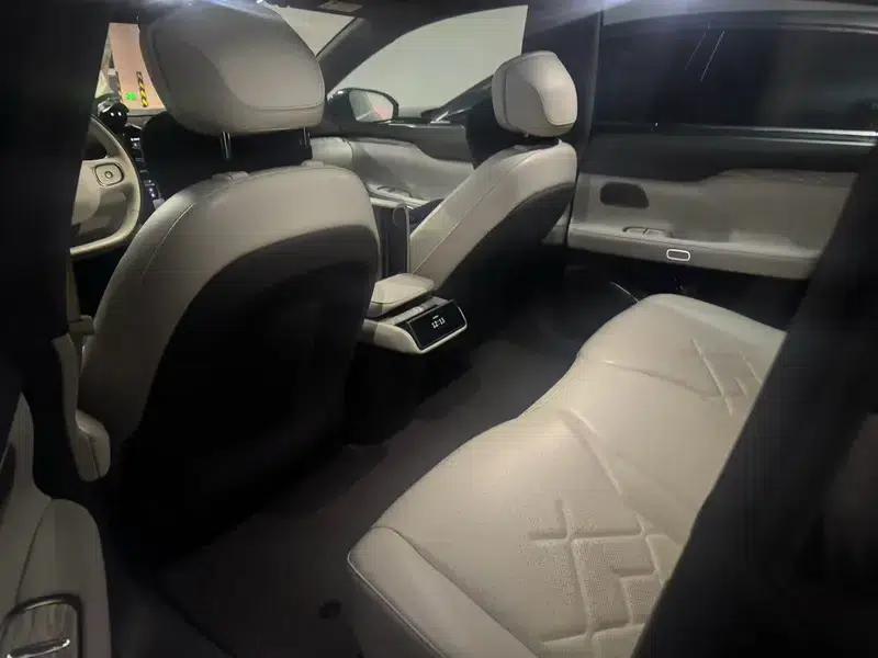 NIO ET7 2021 100kWh First Edition — миниатюра 13
