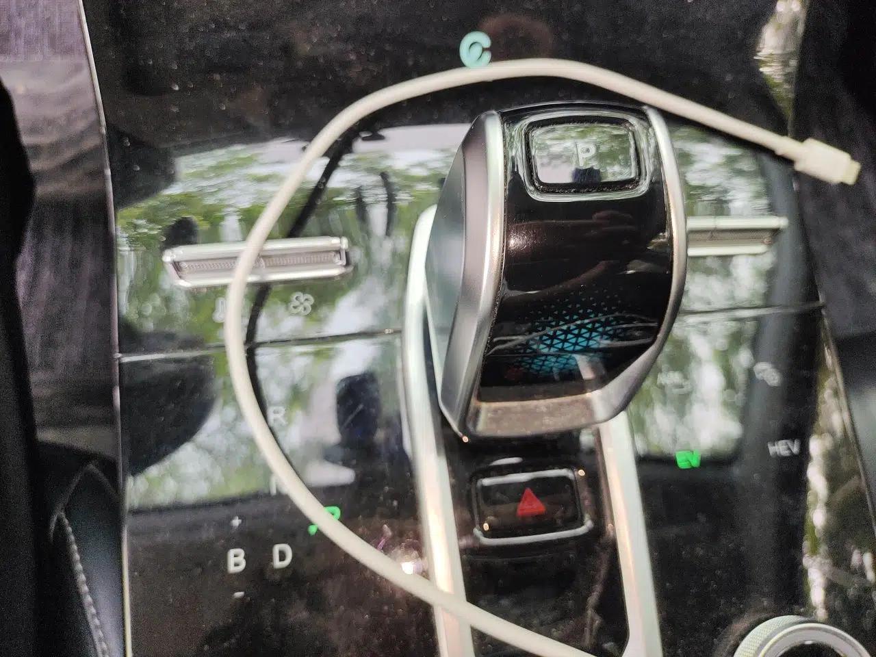 Chery Tiggo 8 PLUS Kunpeng e+ 2022 PHEV 1.5T WindStyle e+ — миниатюра 14