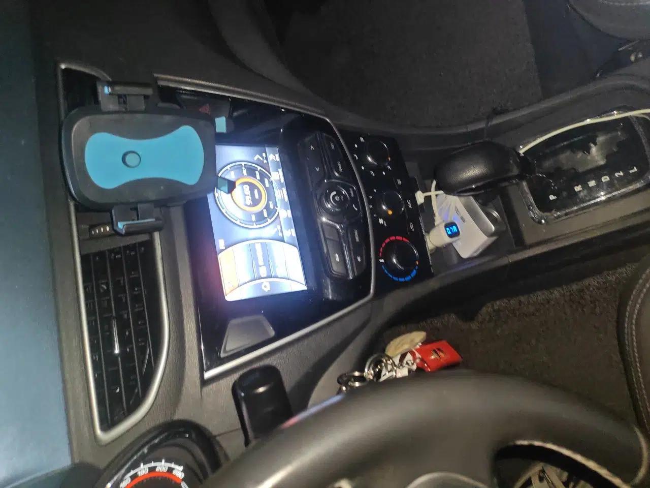 Chery Arrizo 3 2015 1.5L Automatic "Gouxuan" Edition — миниатюра 13