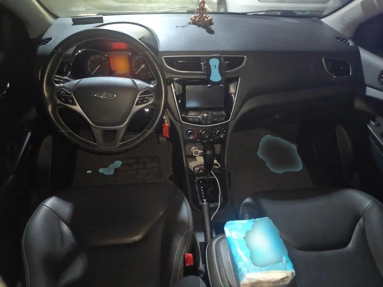 Chery Arrizo 3 2015 1.5L Automatic "Gouxuan" Edition — миниатюра 9