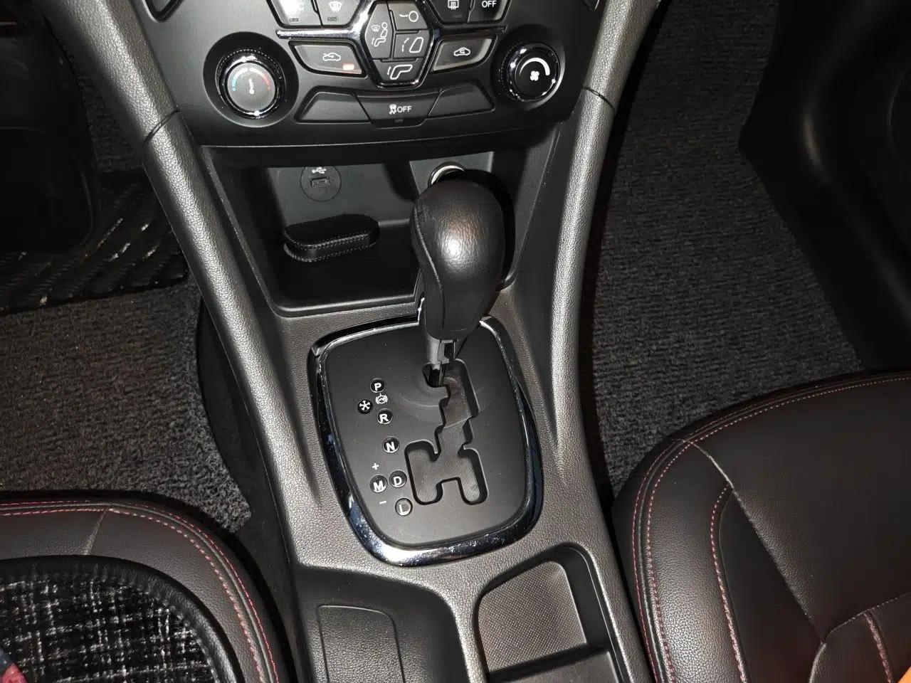 Chery Arrizo 7 2016 1.6L CVT ZhiShang Edition — миниатюра 14