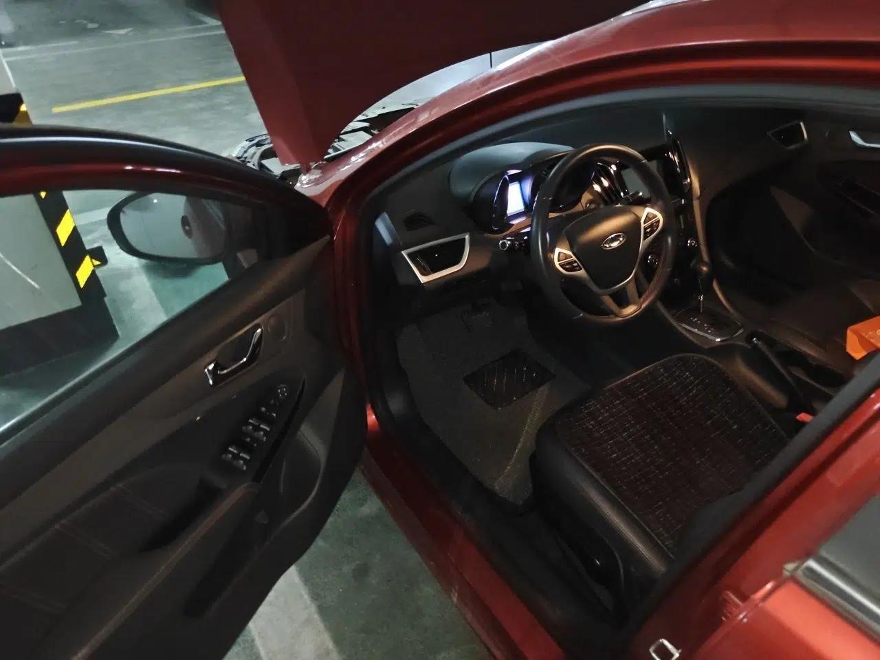 Chery Arrizo 7 2016 1.6L CVT ZhiShang Edition — миниатюра 16