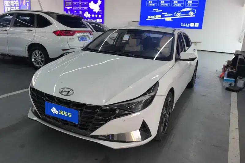 Hyundai Elantra 2022 1.5L CVT GLX Elite Edition — миниатюра 1