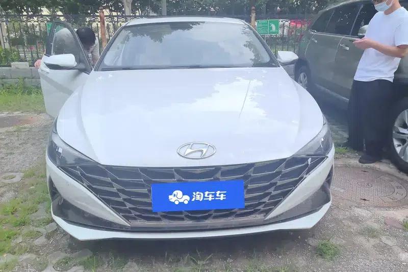 Hyundai Elantra 2022 1.5L CVT GLX Elite Edition — миниатюра 2