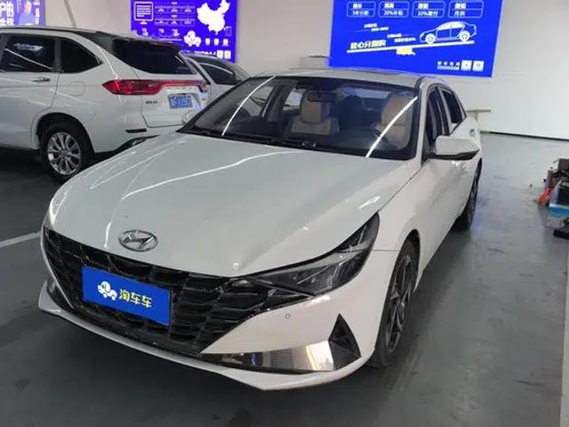 Hyundai Elantra 2022 1.5L CVT GLX Elite Edition