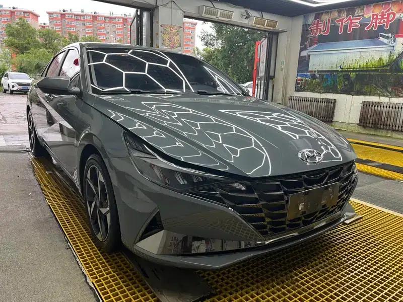 Hyundai Elantra 2021 1.5L CVT GLX Elite Edition — миниатюра 3
