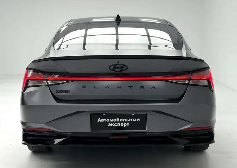 Hyundai Elantra 2022 1.5L CVT 20th SE 20th Anniversary Edition — миниатюра 6