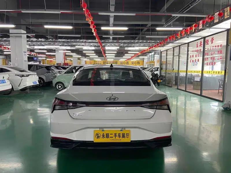 2021 Hyundai Elantra 1.5L CVT GLS Leading Edition — миниатюра 6