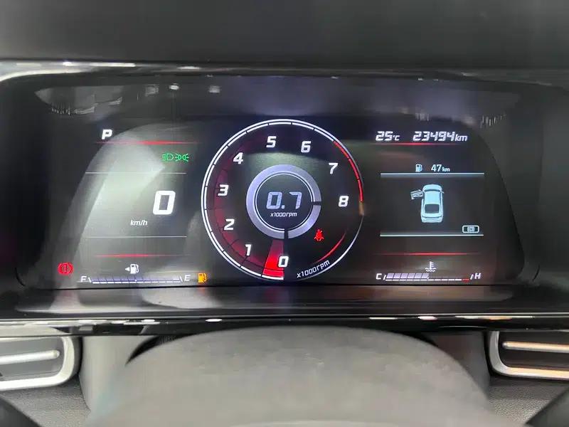Hyundai Elantra 2022 1.5L CVT GLX Elite Edition — миниатюра 17