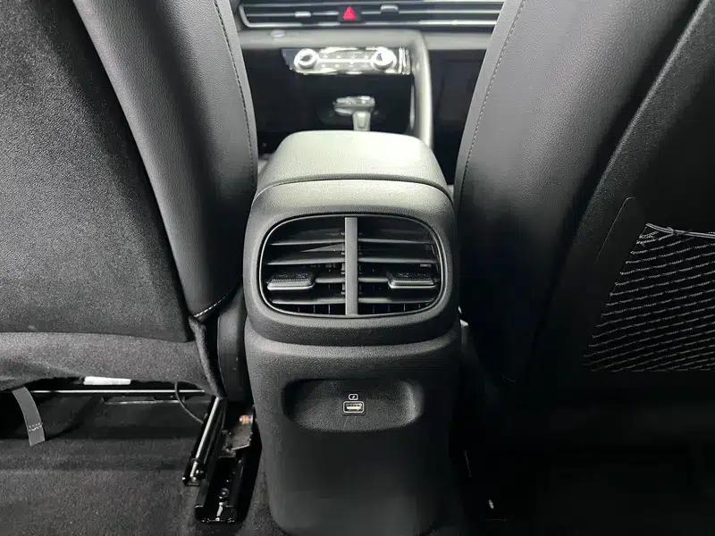 Hyundai Elantra 2022 1.5L CVT GLX Elite Edition — миниатюра 8