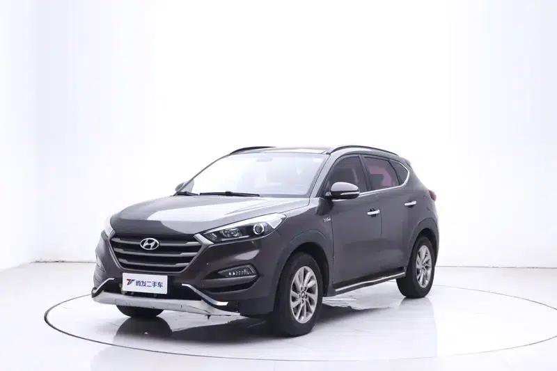 Tucson 2018 1.6T Dual-Clutch Two-Wheel Drive 15th Anniversary Special Edition — миниатюра 1