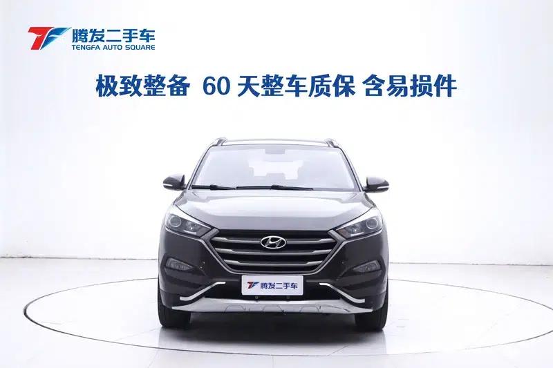 Tucson 2018 1.6T Dual-Clutch Two-Wheel Drive 15th Anniversary Special Edition — миниатюра 2