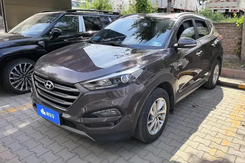 Tucson 2015 1.6T Dual-Clutch Two-Wheel Drive Comfort Model — миниатюра 1
