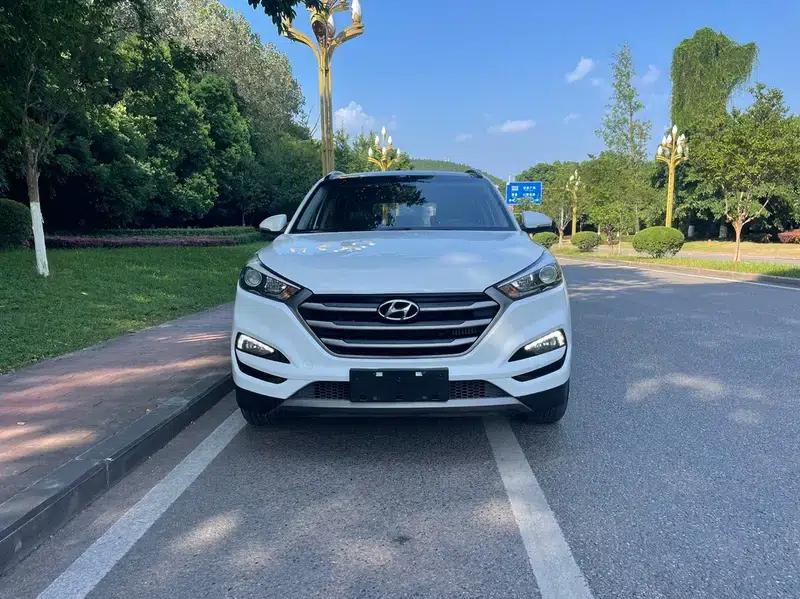 Tucson 2015 1.6T Dual-Clutch Two-Wheel Drive Intelligent Model — миниатюра 2