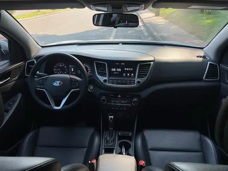 Tucson 2015 1.6T Dual-Clutch Two-Wheel Drive Intelligent Model — миниатюра 7