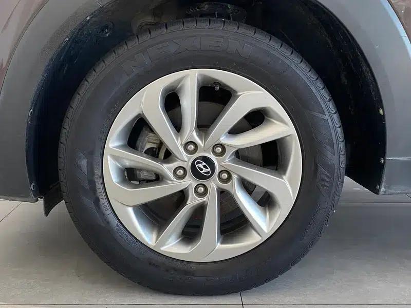 Tucson 2015 1.6T Dual-Clutch Two-Wheel Drive Intelligent Model — миниатюра 6