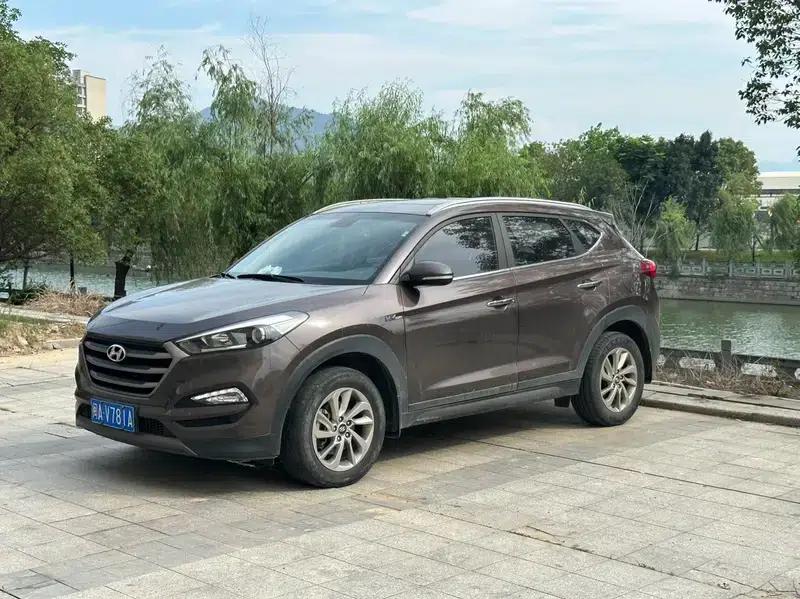 Tucson 2015 1.6T Dual-Clutch Two-Wheel Drive Intelligent Model — миниатюра 1