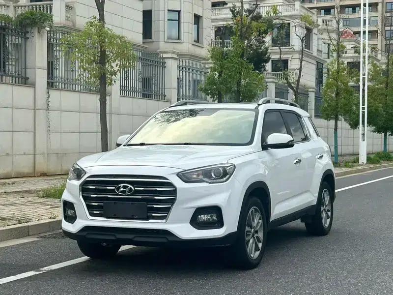 Hyundai ix35 2020 2.0L Automatic 2WD Smart & Enjoy Edition — миниатюра 1