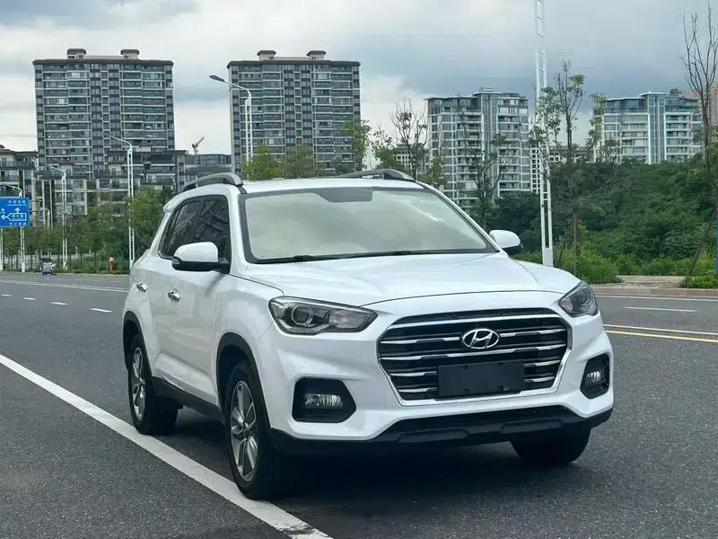 Hyundai ix35 2020 2.0L Automatic 2WD Smart & Enjoy Edition — миниатюра 3