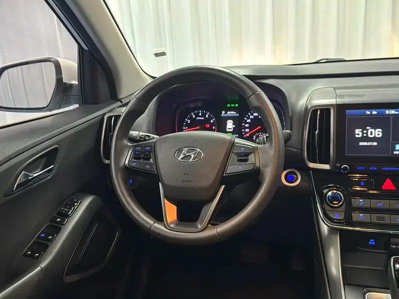 Hyundai ix35 2019 2.0L Automatic 2WD Smart & Enjoy Edition (China VI Emission Standard) — миниатюра 16