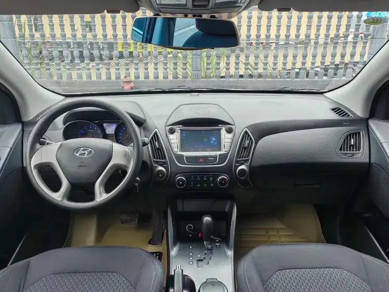 Hyundai ix35 2013 2.0L Automatic 2WD Smart GLS (National IV Emission Standard) — миниатюра 7