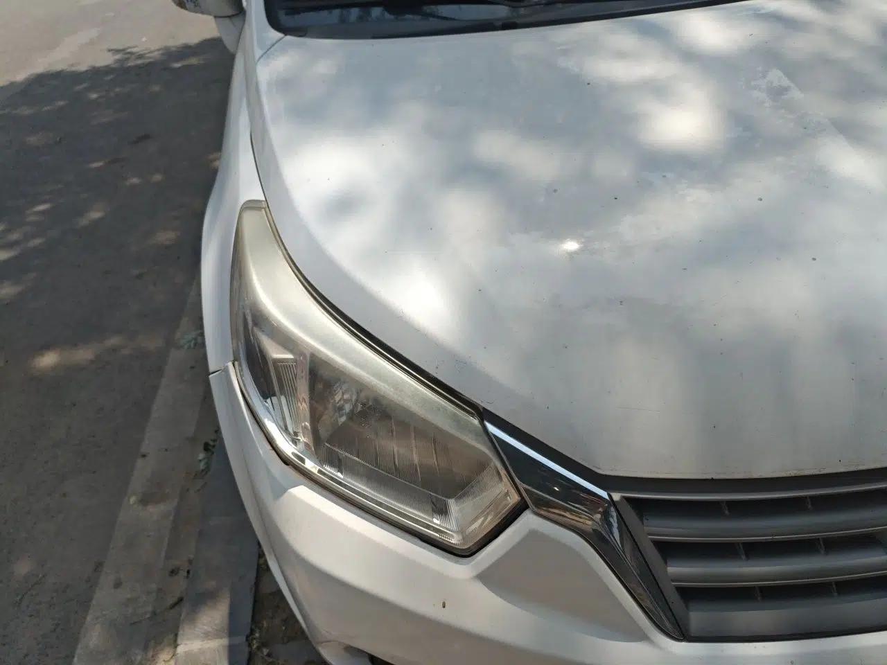 Venucia R50 2013 1.6L Manual Fashion Edition — миниатюра 7