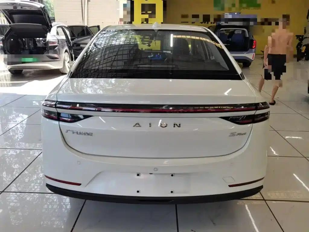 AION S Plus 2025 Travel Edition 53.241kWh — миниатюра 6