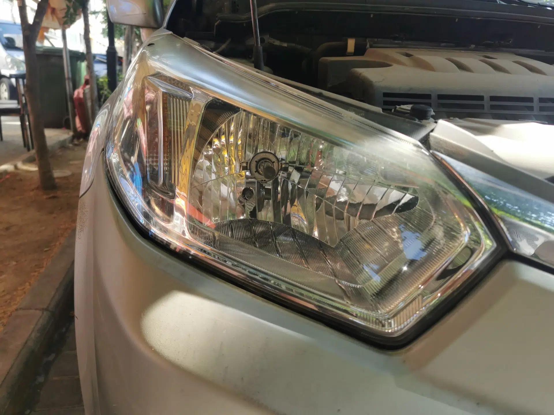 Venucia D50 2012 1.6L Manual Luxury Edition — миниатюра 7