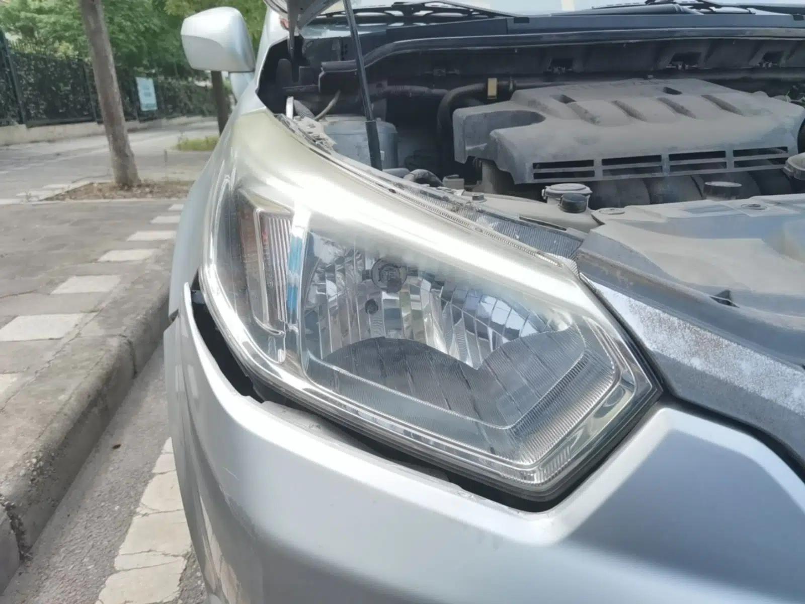 Venucia D50 2012 1.6L Manual Comfort Edition — миниатюра 7