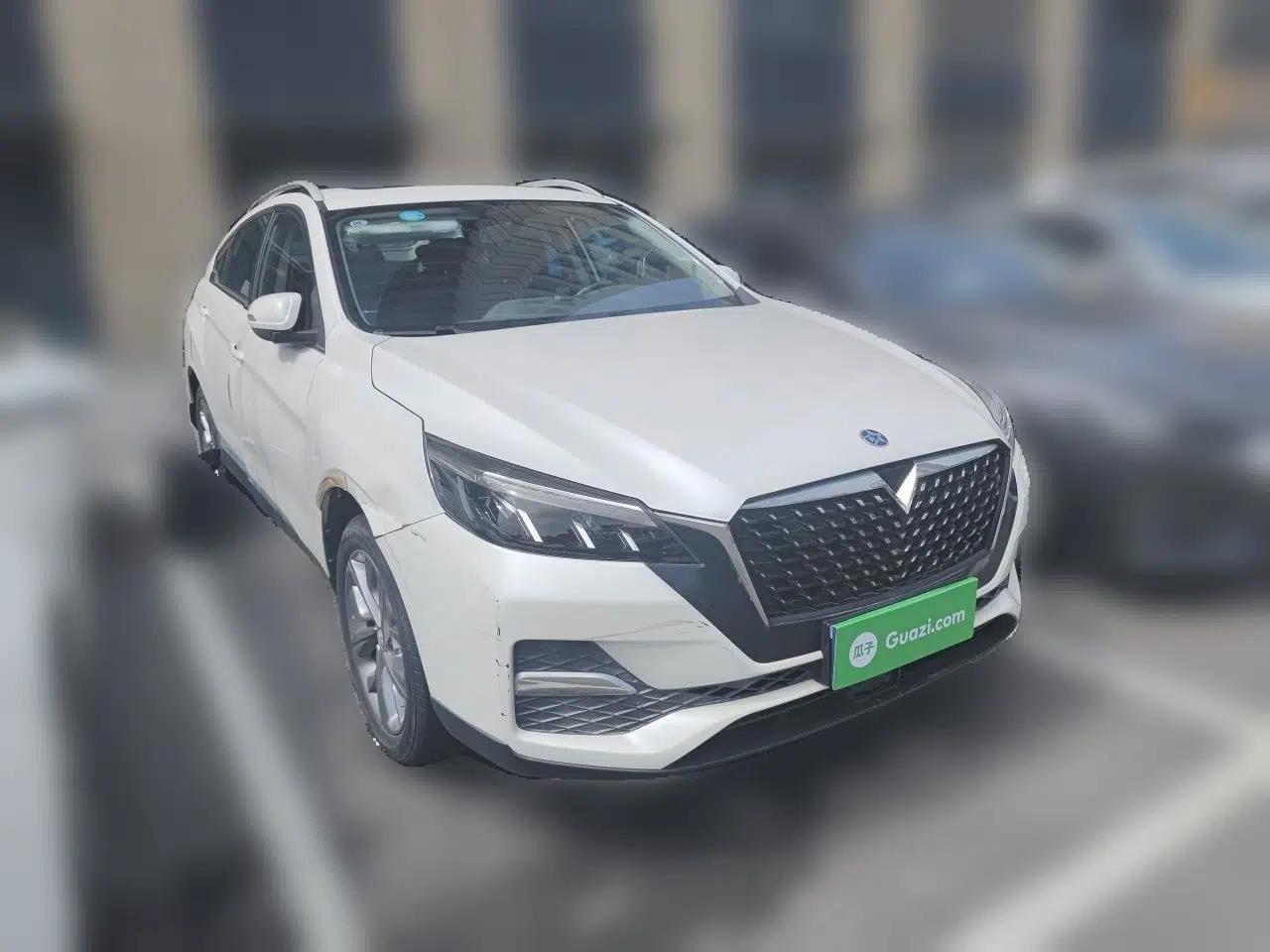 Venucia T90 2020 2.0L CVT Smart Connect & Smooth Drive Edition — миниатюра 3